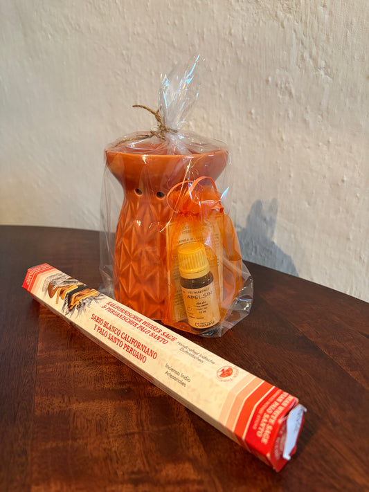 En Aromalykta med en Aromaessens Apelsin