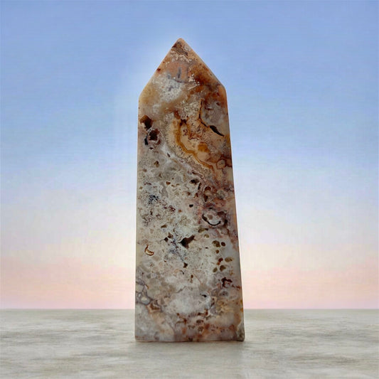 Agat cracy lace torn