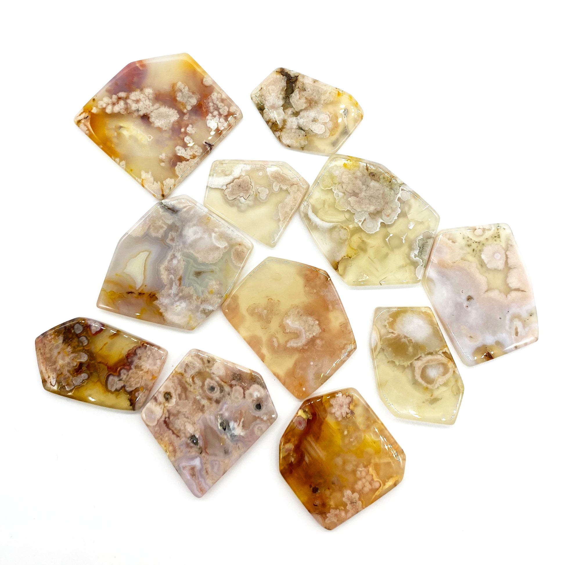 Blomsteragat-plattor i olika storlekar 10–30 g – oregelbundna stenar för kreativt skapande, smyckestillverkning och energigivande dekoration