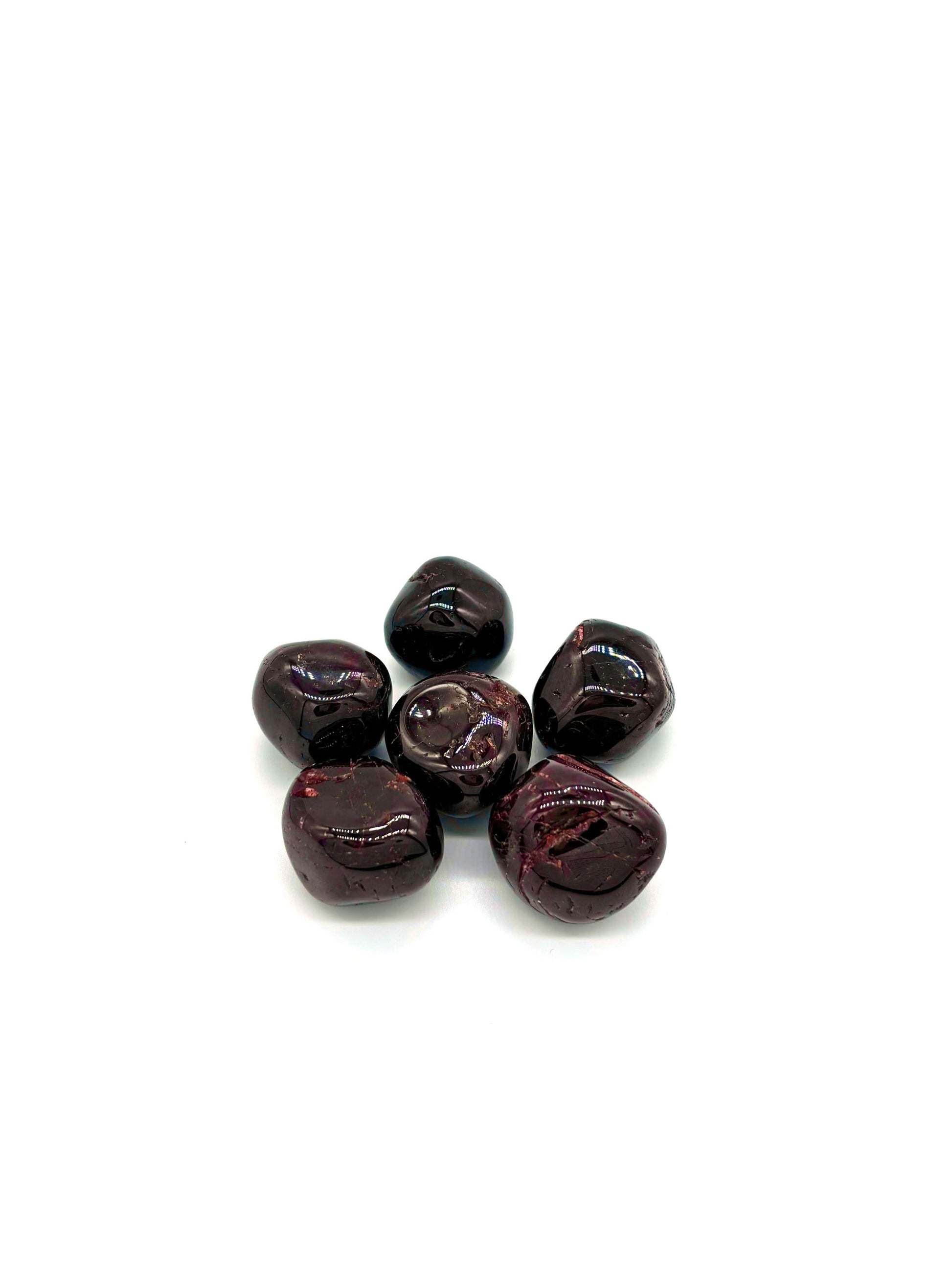 Granat sten – rotchakra, mod och styrka, personlig energi, kraft