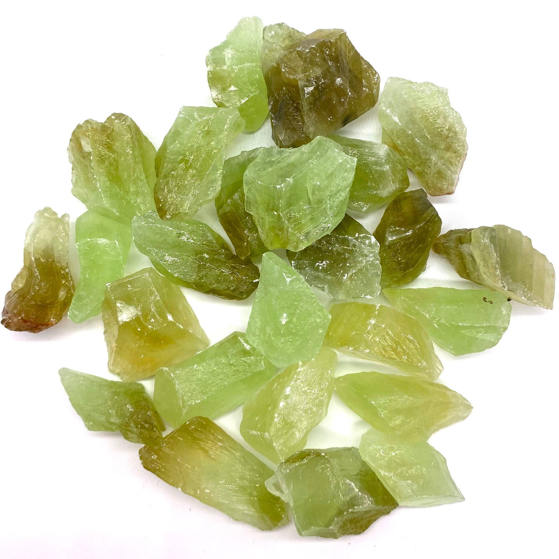 Grön kalcit, kristall för hjärtchakra, manifestation och energibalansering