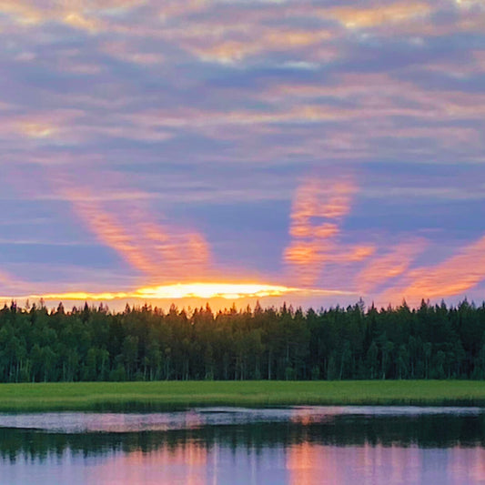 Enskild ljusmeditation och kristallhealing Touched by Angels med änglar och chakrabalansering